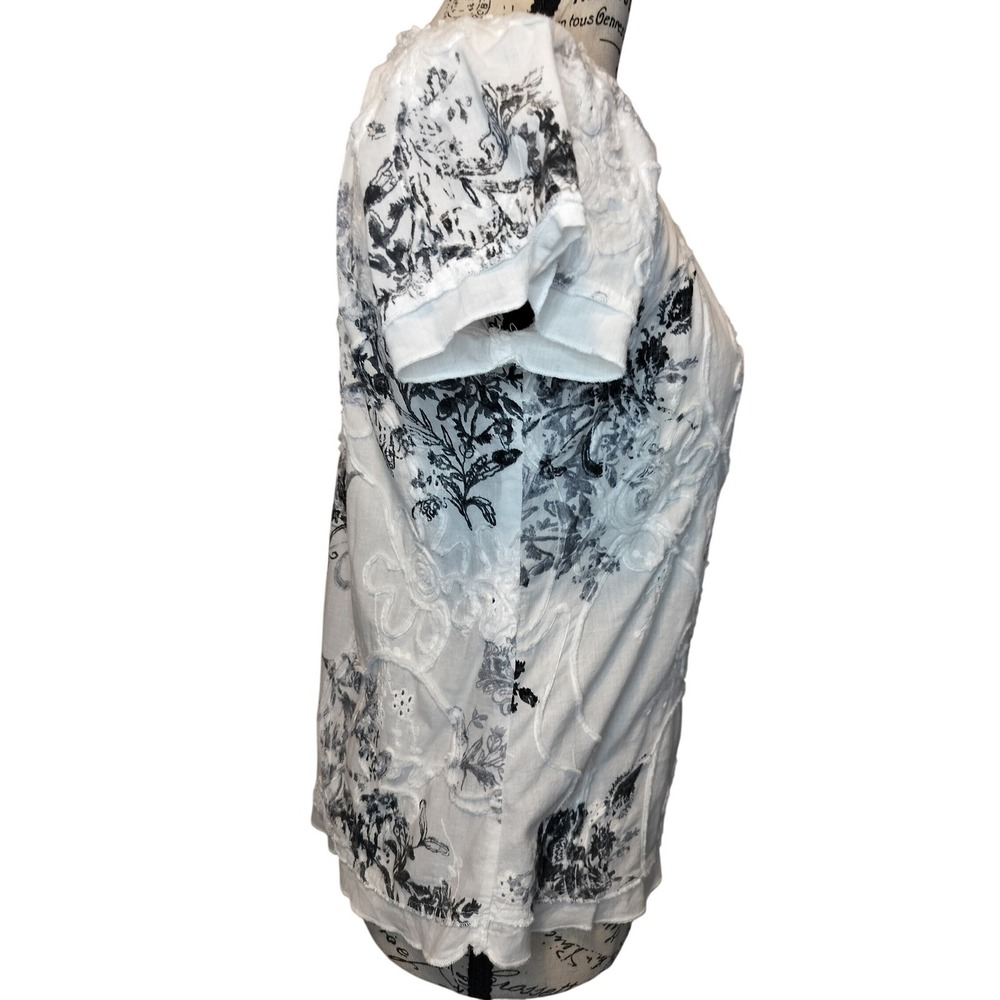 Laura Scott Petite Womens Petite S White Black Floral Eyelet Smocked Blouse‎ Top - Picture 3 of 5